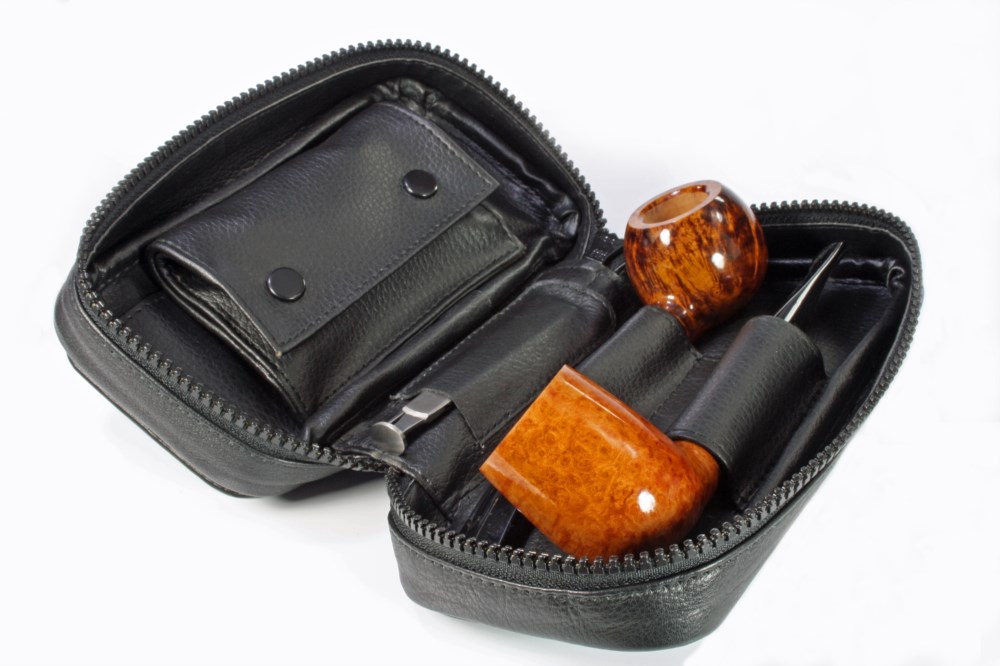 Rattray's Black Knight Pipe Bag 1